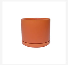 Load image into Gallery viewer, Solid Goods by LBE - Cylinder with Saucer