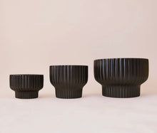 Load image into Gallery viewer, Presley Pedestal Pot
