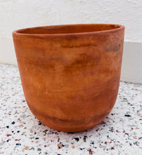 Load image into Gallery viewer, Vintage Planters
