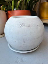 Load image into Gallery viewer, Meraki Handmade Planters
